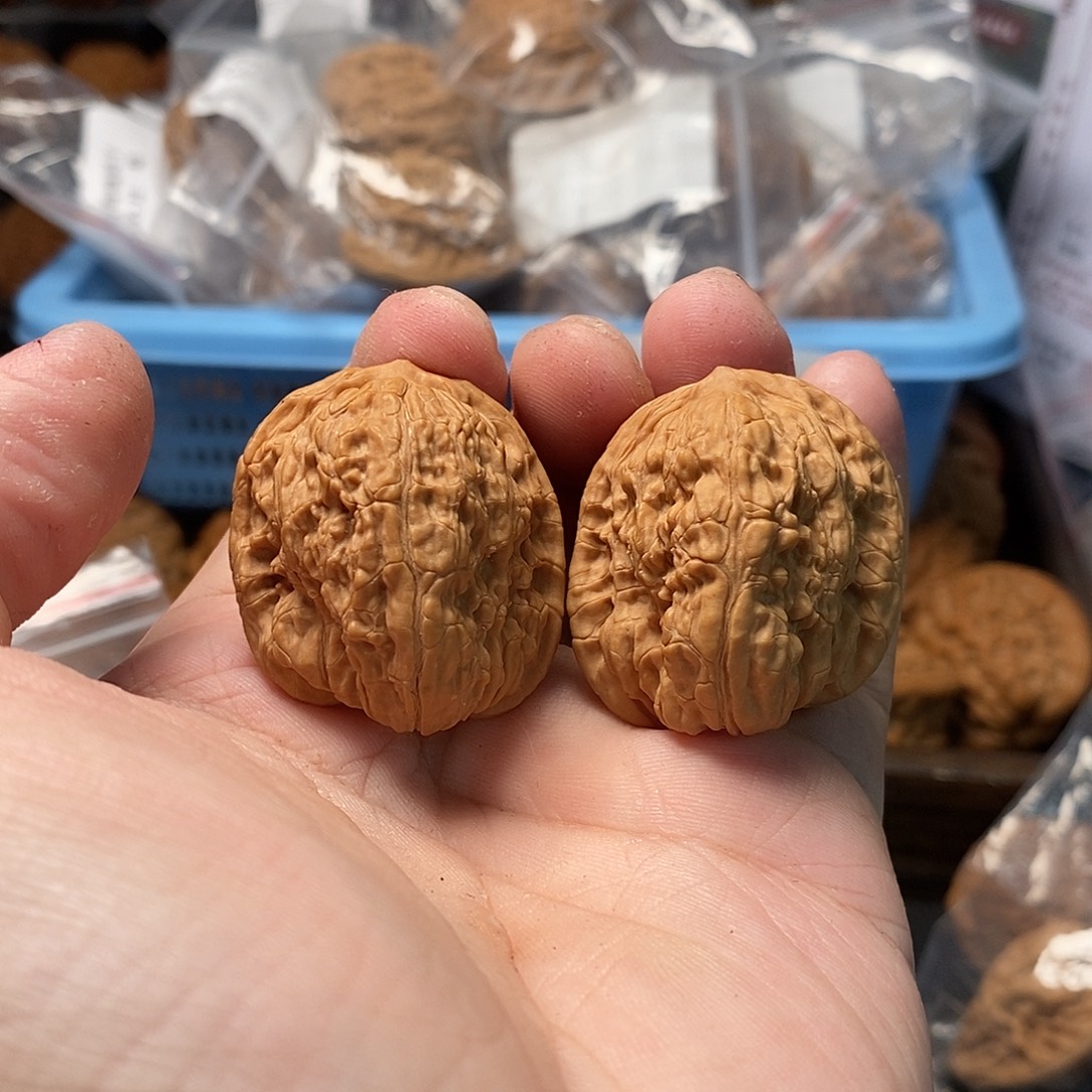 犒***己1文玩核桃宽城35-02