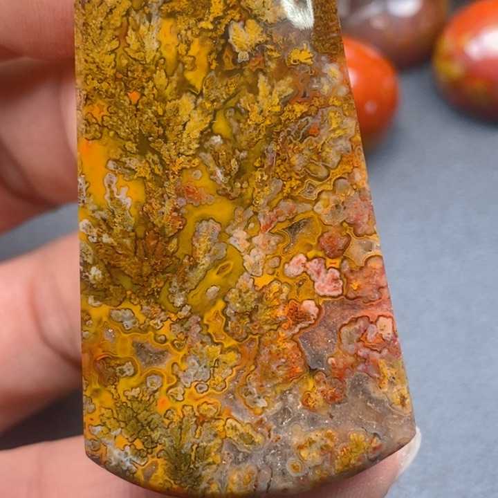 玛瑙/玉髓颈饰未镶嵌静**心