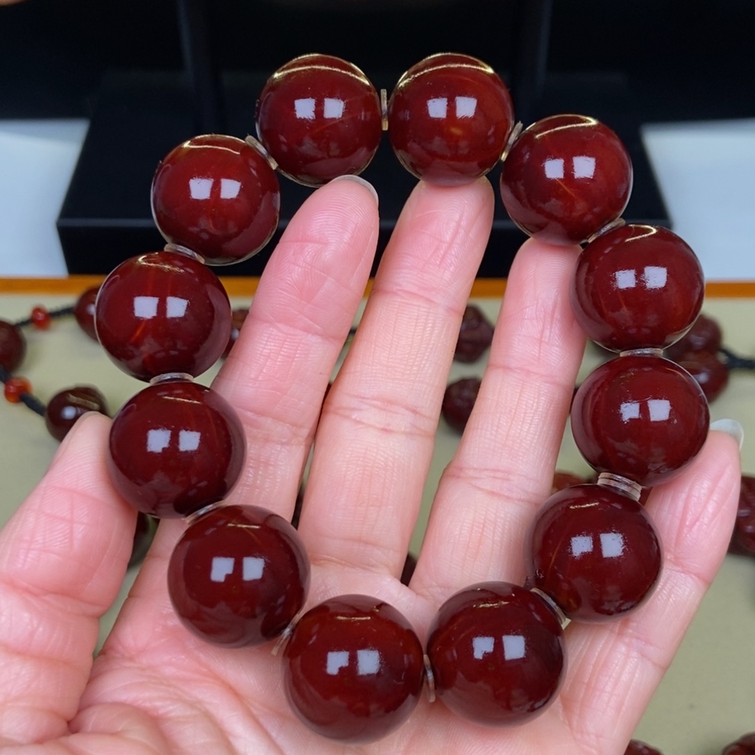 橄榄核吊坠四花光珠