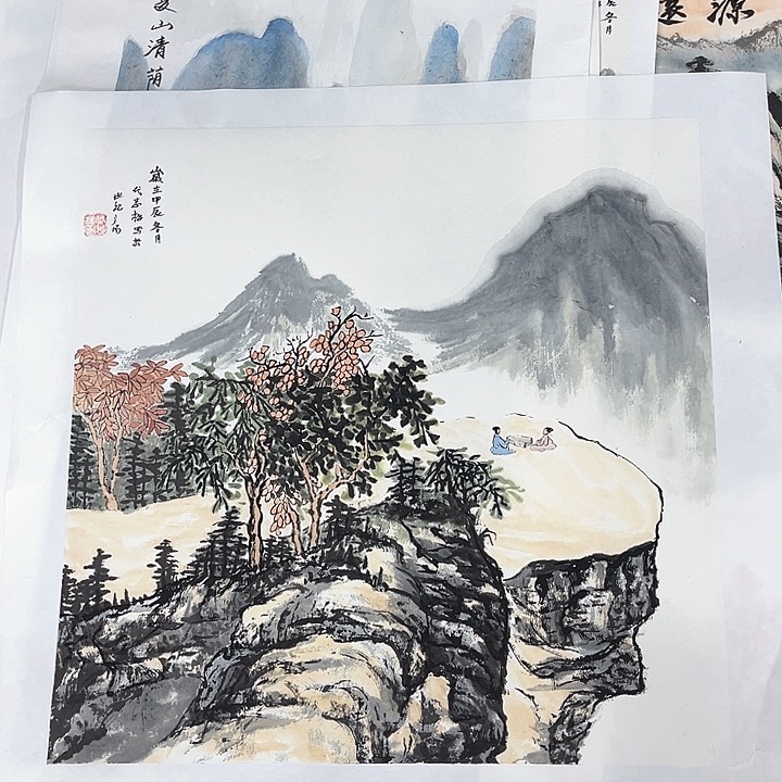 国画三尺斗方志梅