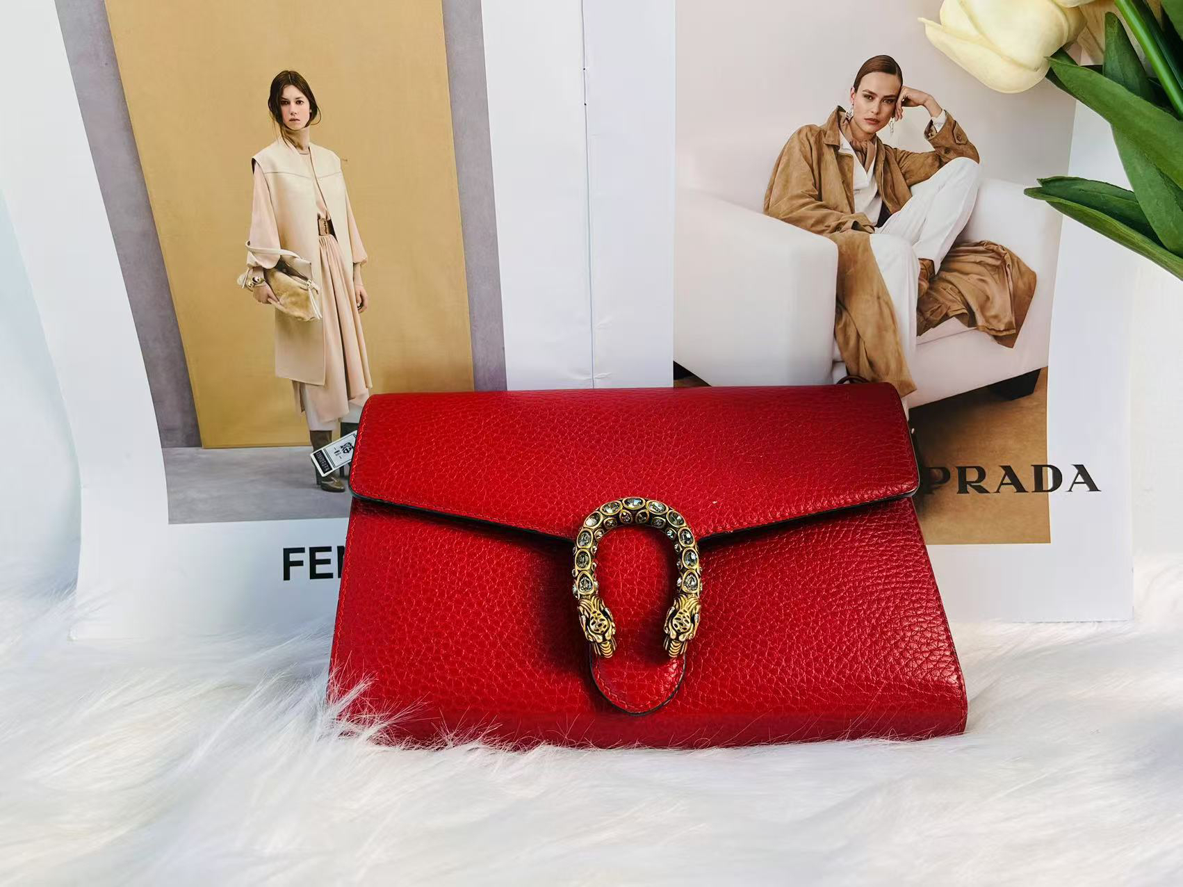 95新 GUCCI/古驰 古驰 红色钻扣酒神hw031