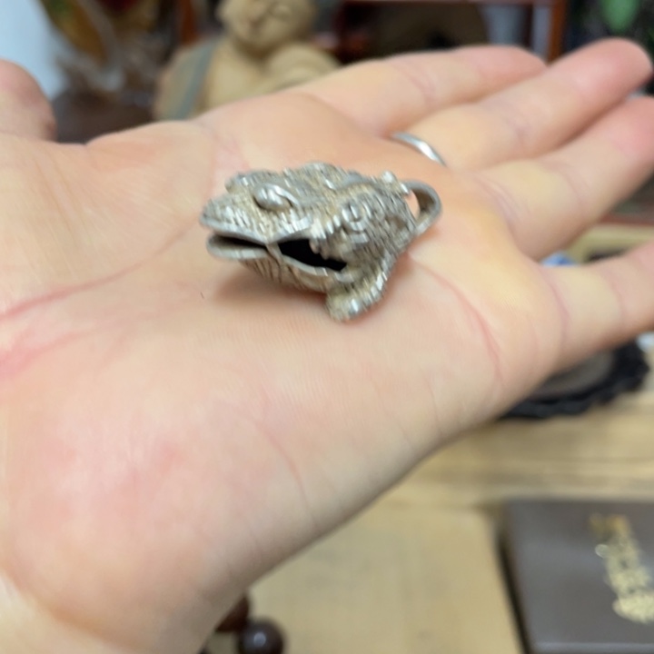 铜中古艺术品摆件
