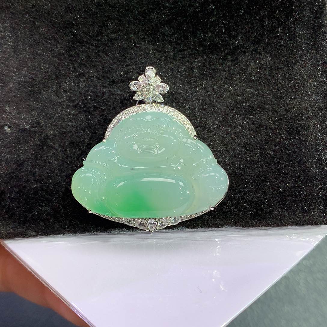 翡翠吊坠(赠链)18K金镶嵌