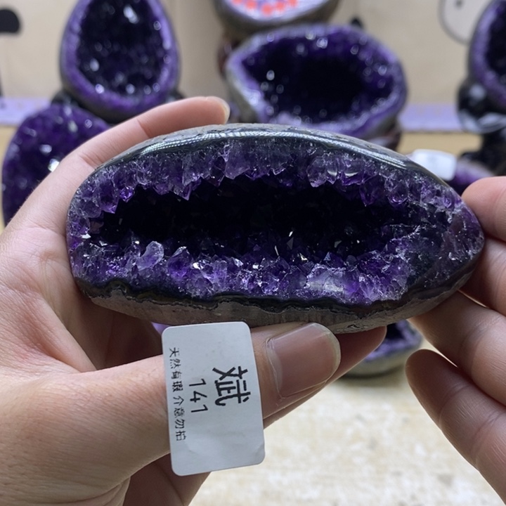 紫晶大型摆件（非配饰）未镶嵌