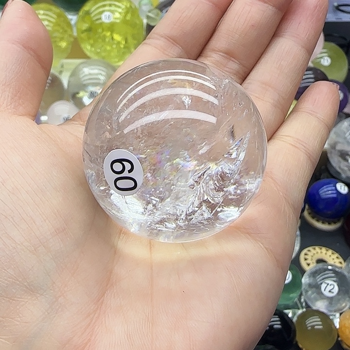 未镶嵌水晶珠宝半成品