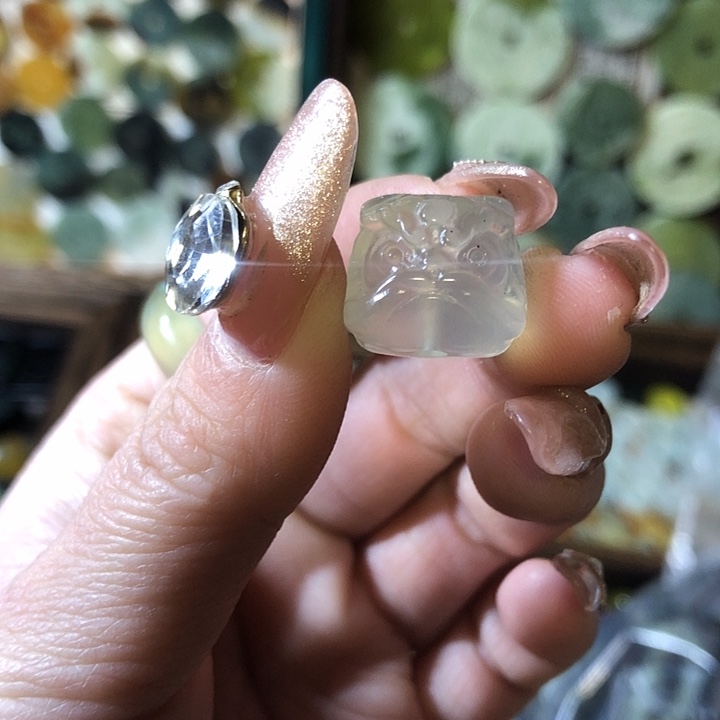 岫玉岫玉挂件未镶嵌