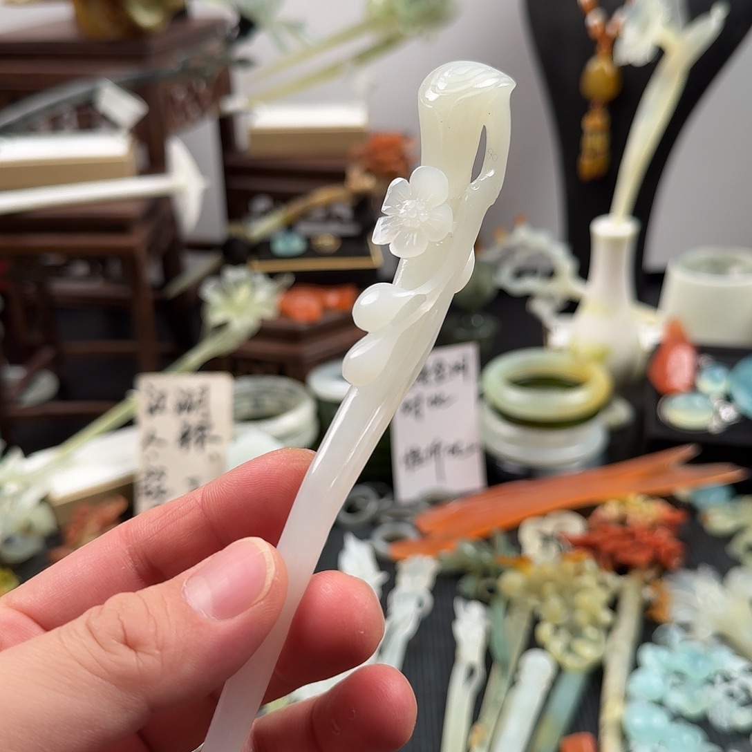 蛇纹石玉未镶嵌发饰