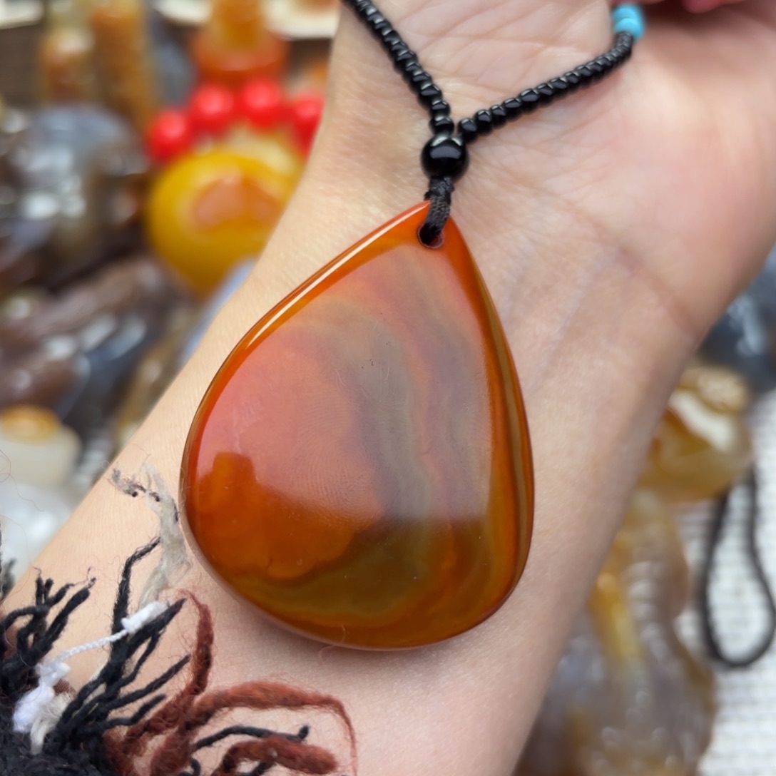 玛瑙/玉髓挂件未镶嵌