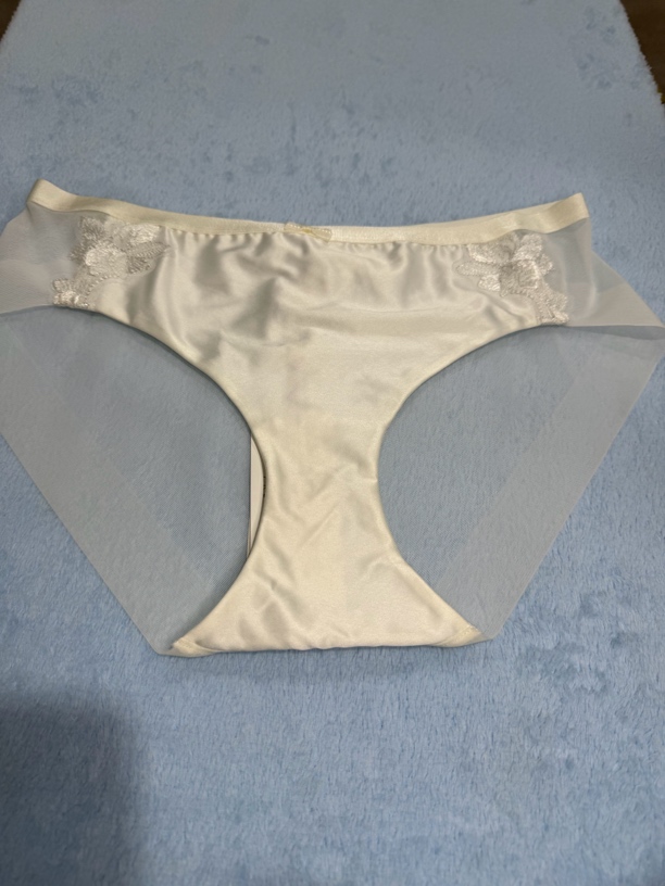 直播孤品短裤666