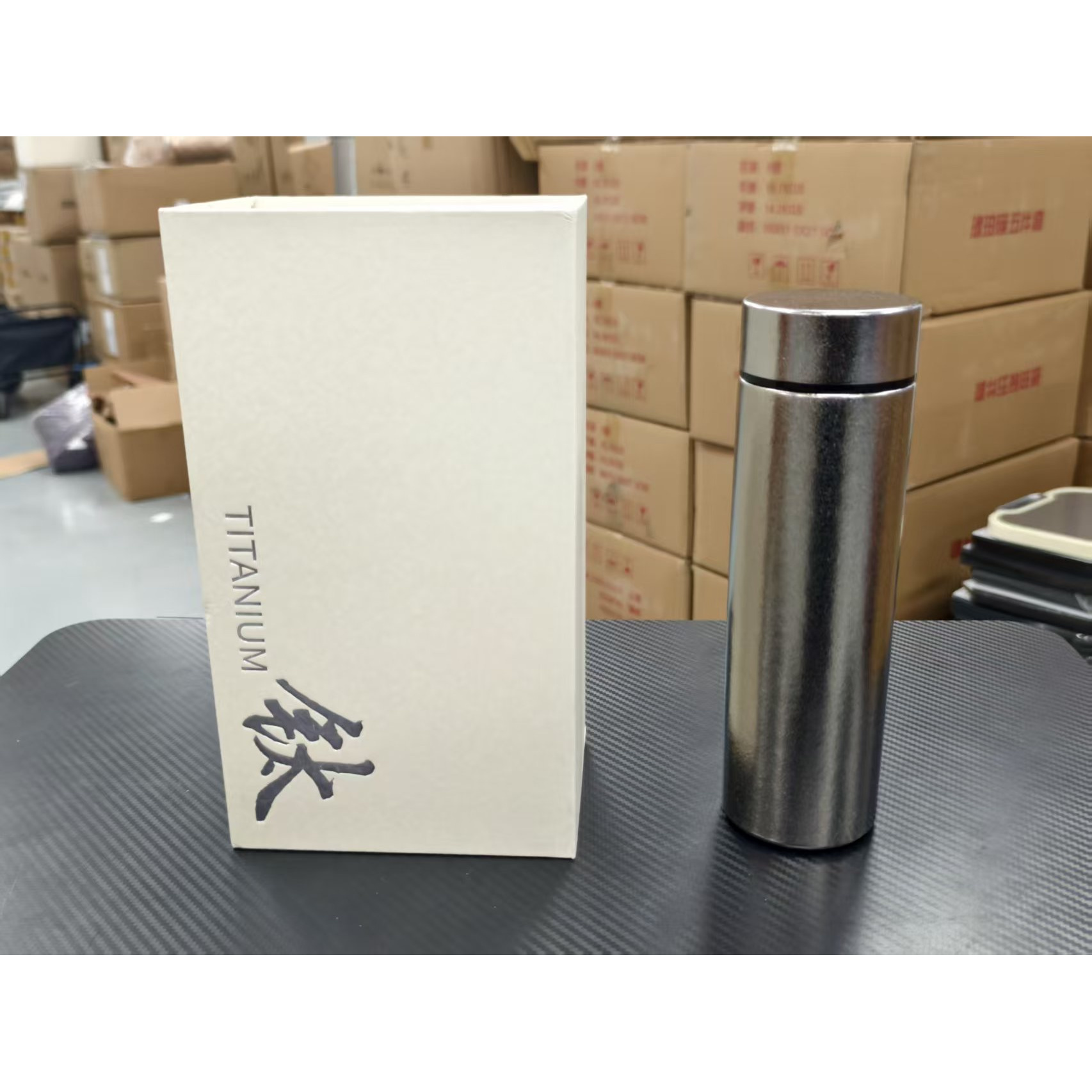 皓月银新款纯钛保温杯