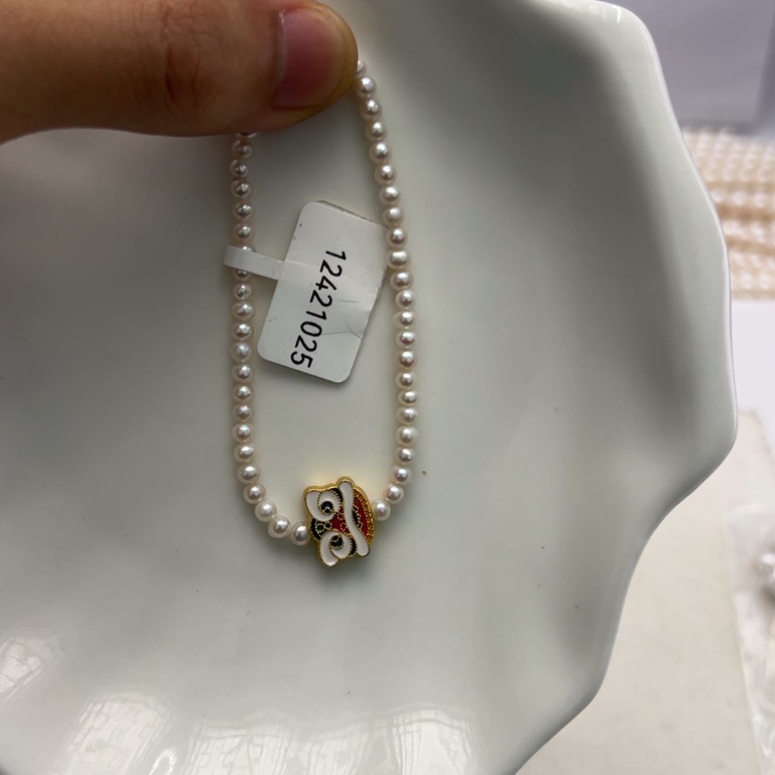 淡水珍珠颈饰未镶嵌