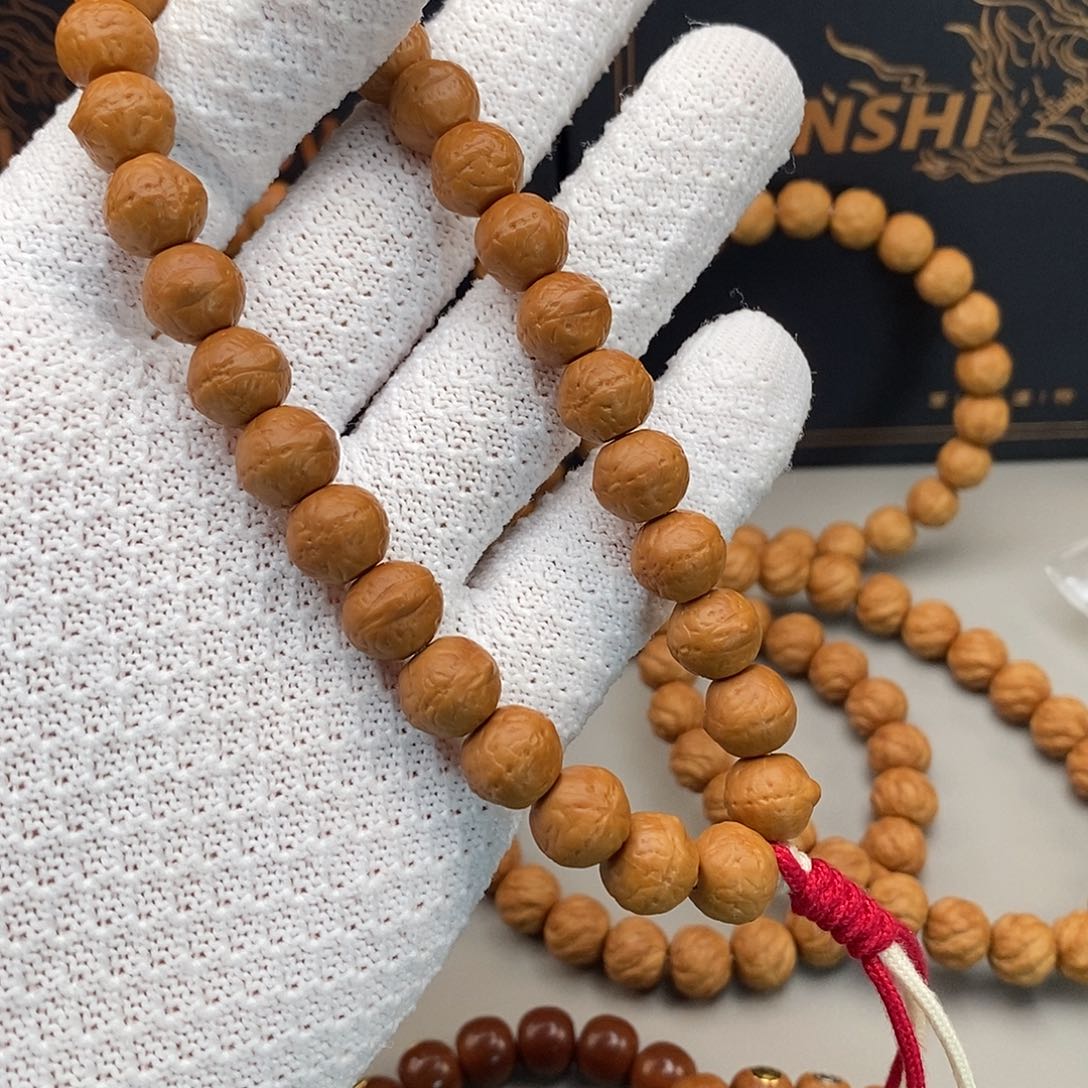 c***ᶻ木质类这种天气还穿的很