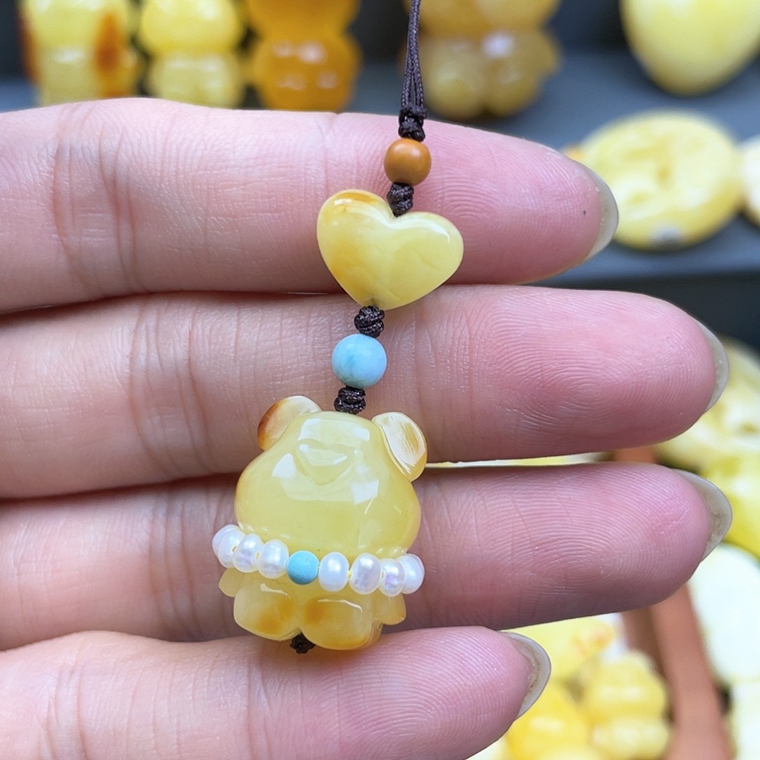 琥珀裸石未镶嵌蜜蜡