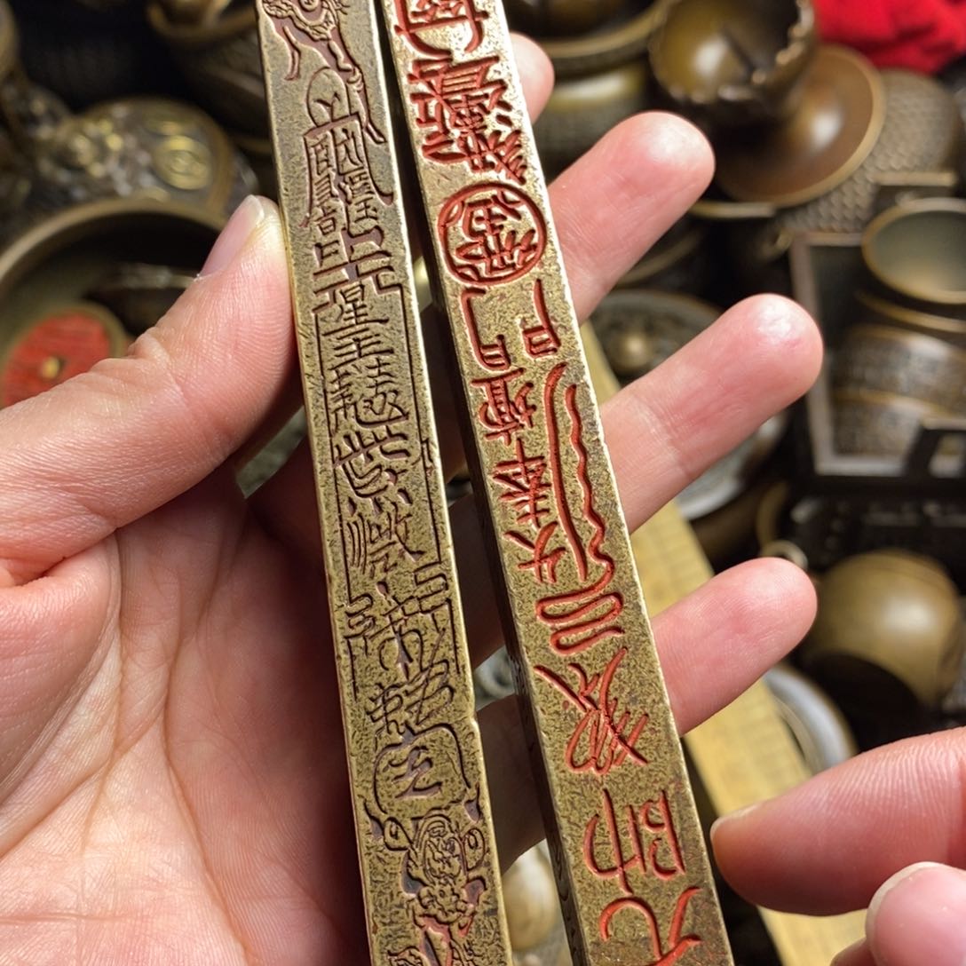 精美铜器做工精良