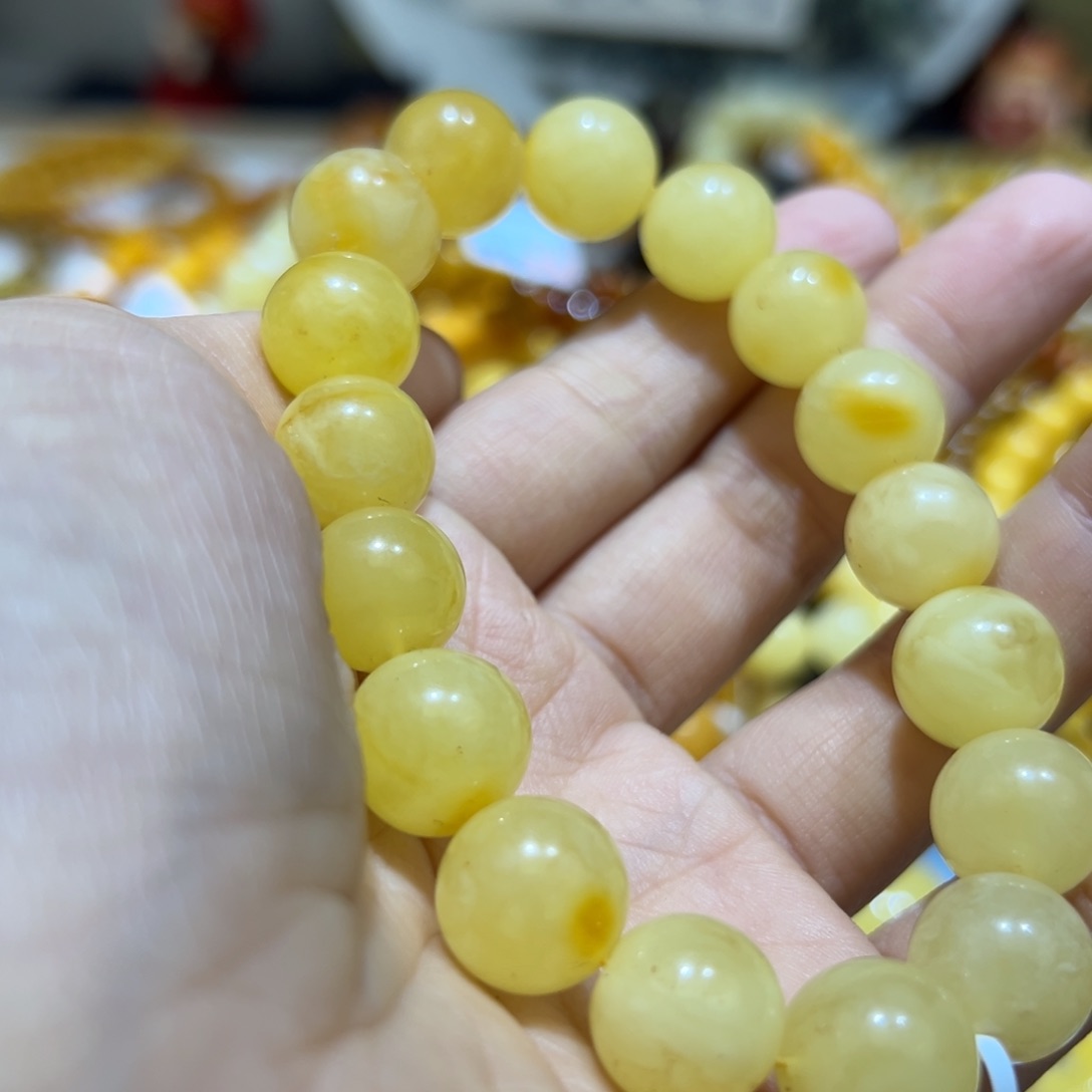 琥珀珠宝奇石未镶嵌