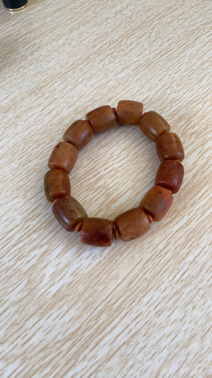 河磨玉手串。。。。。。