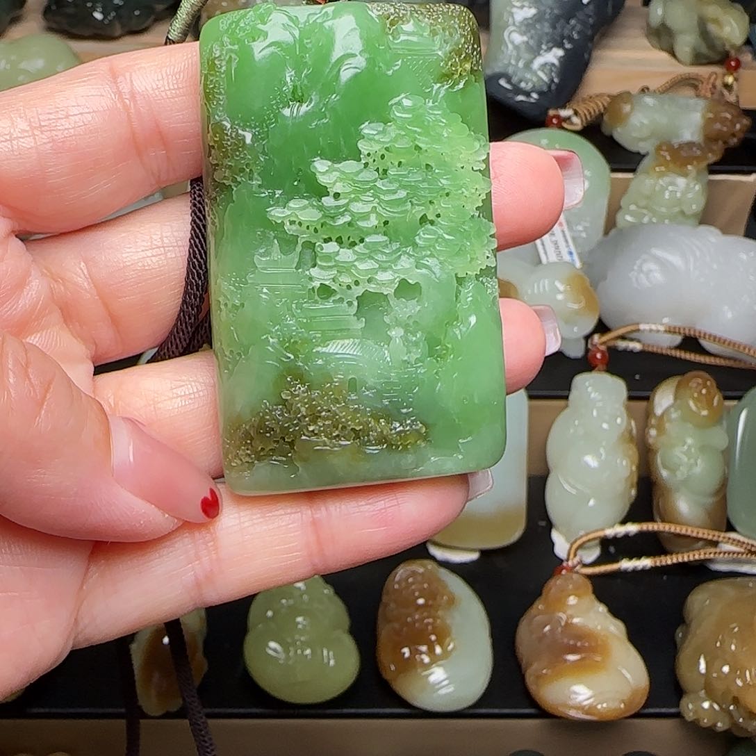 未镶嵌和田玉手链池*