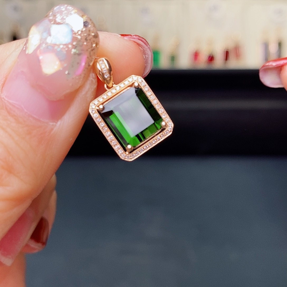 碧玺吊坠碧玺18K金镶嵌哆*