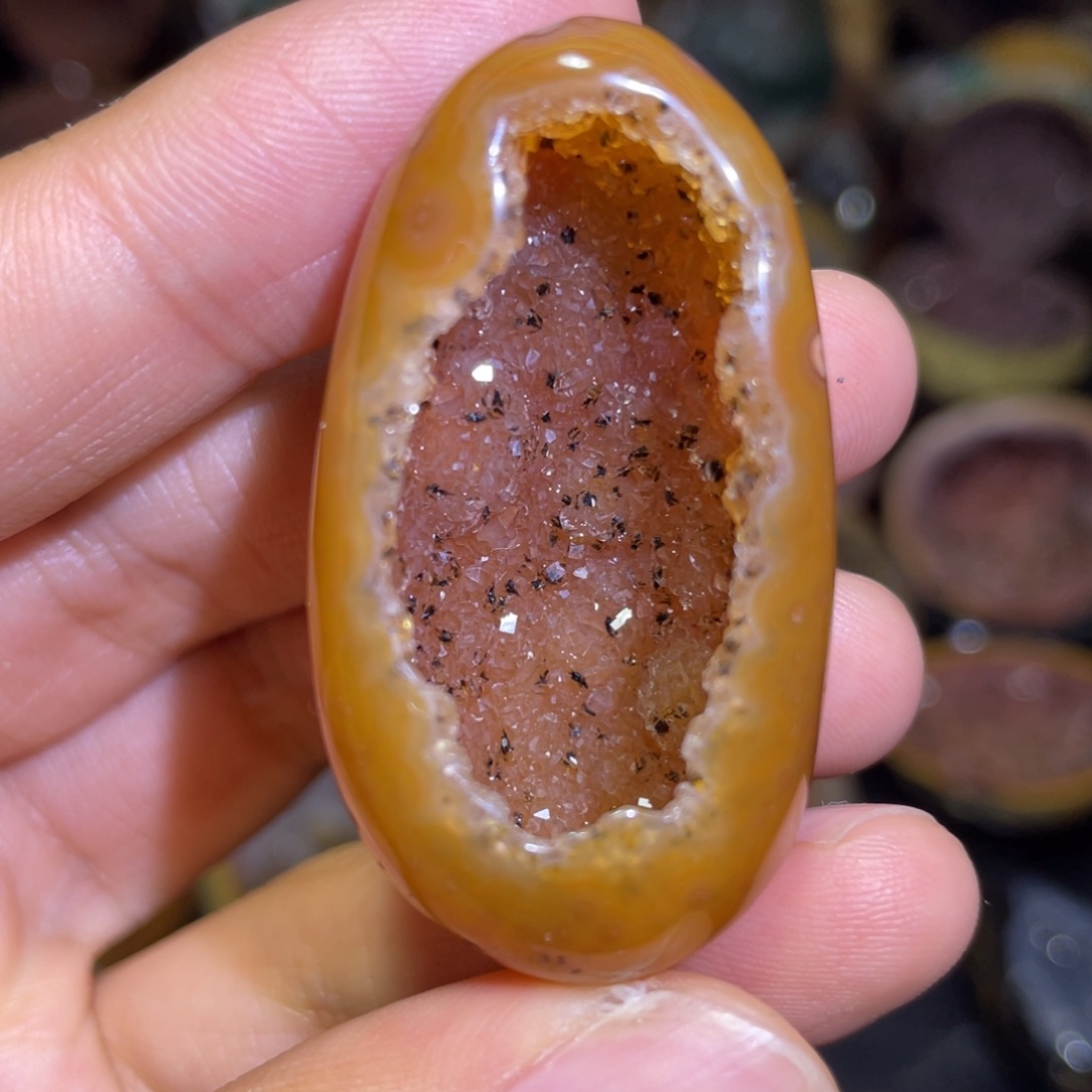 水晶大型摆件未镶嵌