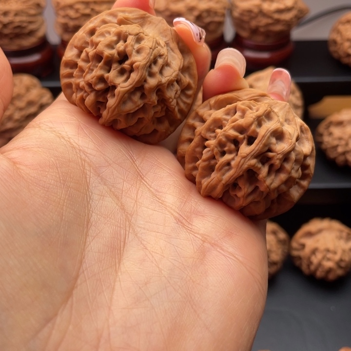 B***y把件文玩核桃39尺寸