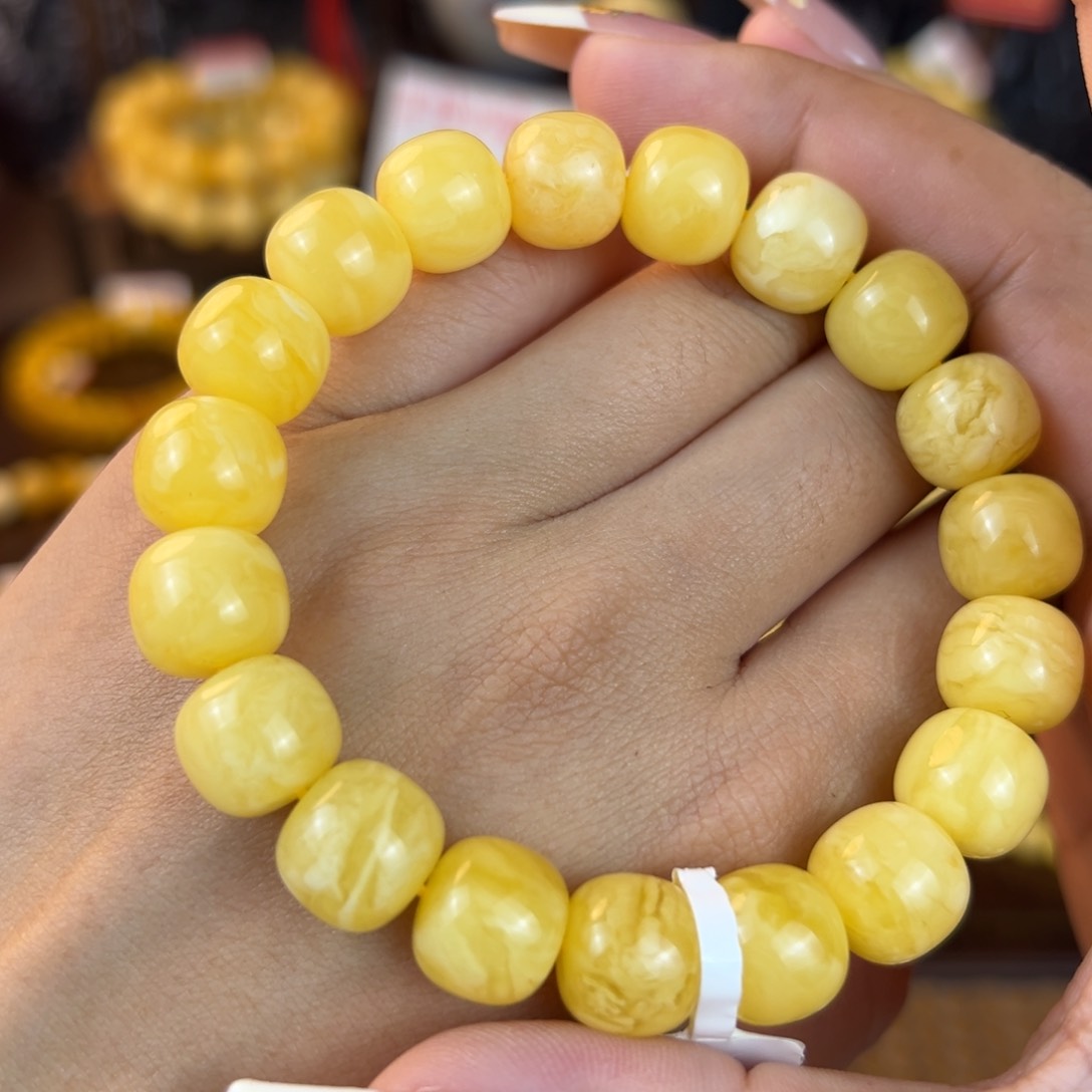 琥珀裸石未镶嵌kjjjjjjjjjjnm