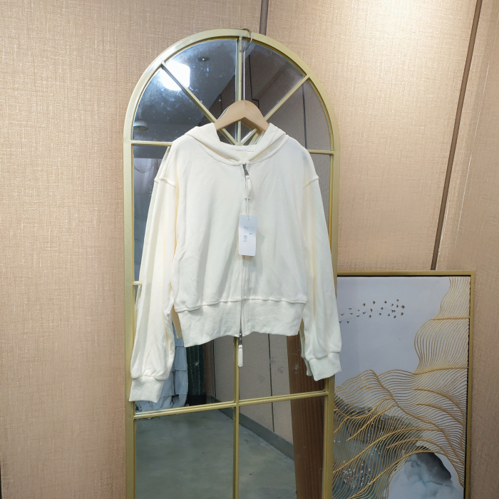 BG653孕妇杏色外套90-120