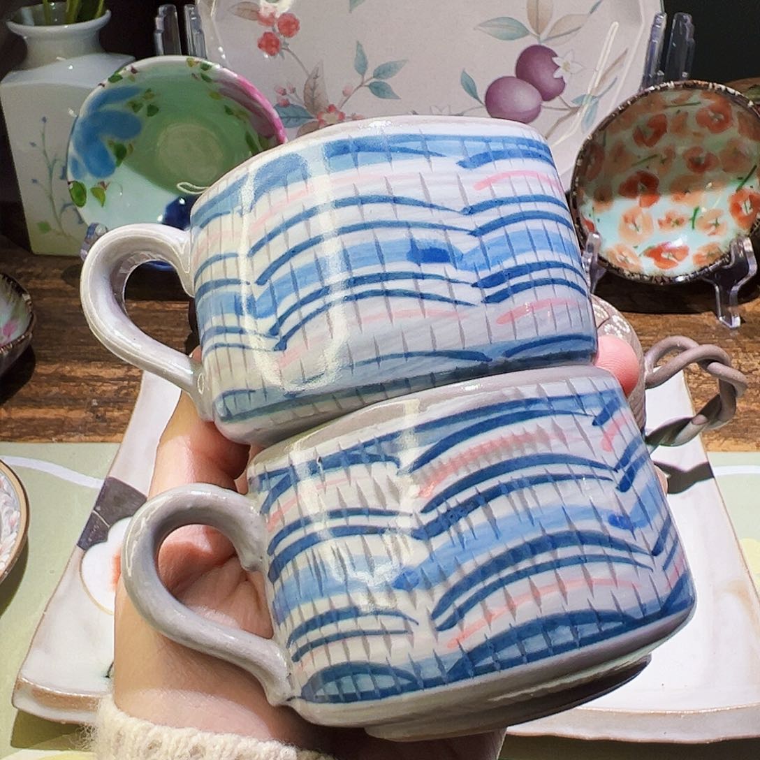 咖啡杯和咖啡杯也要注意身体