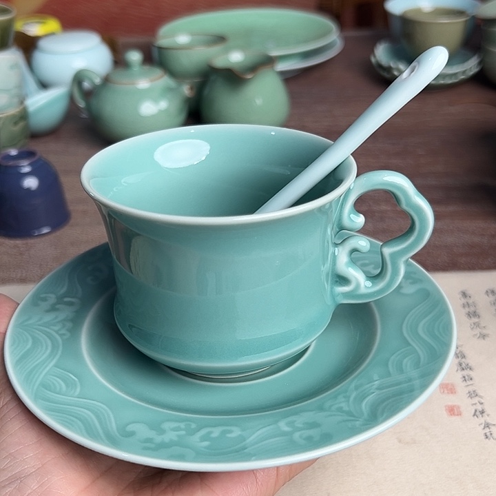 龙泉云间青瓷小米茶器