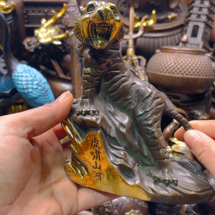 铜器摆件收收藏藏