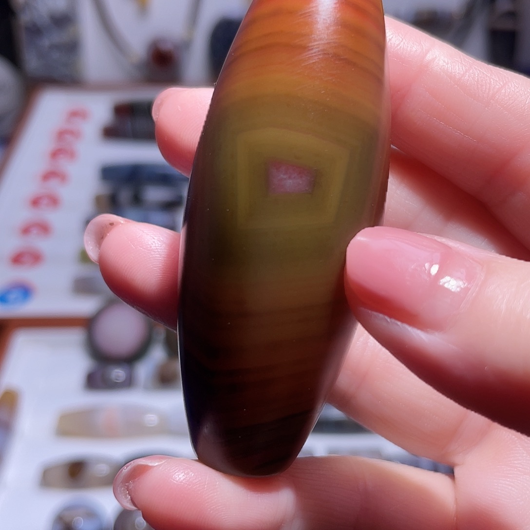 玛瑙未镶嵌吊坠玛瑙方眼桶珠