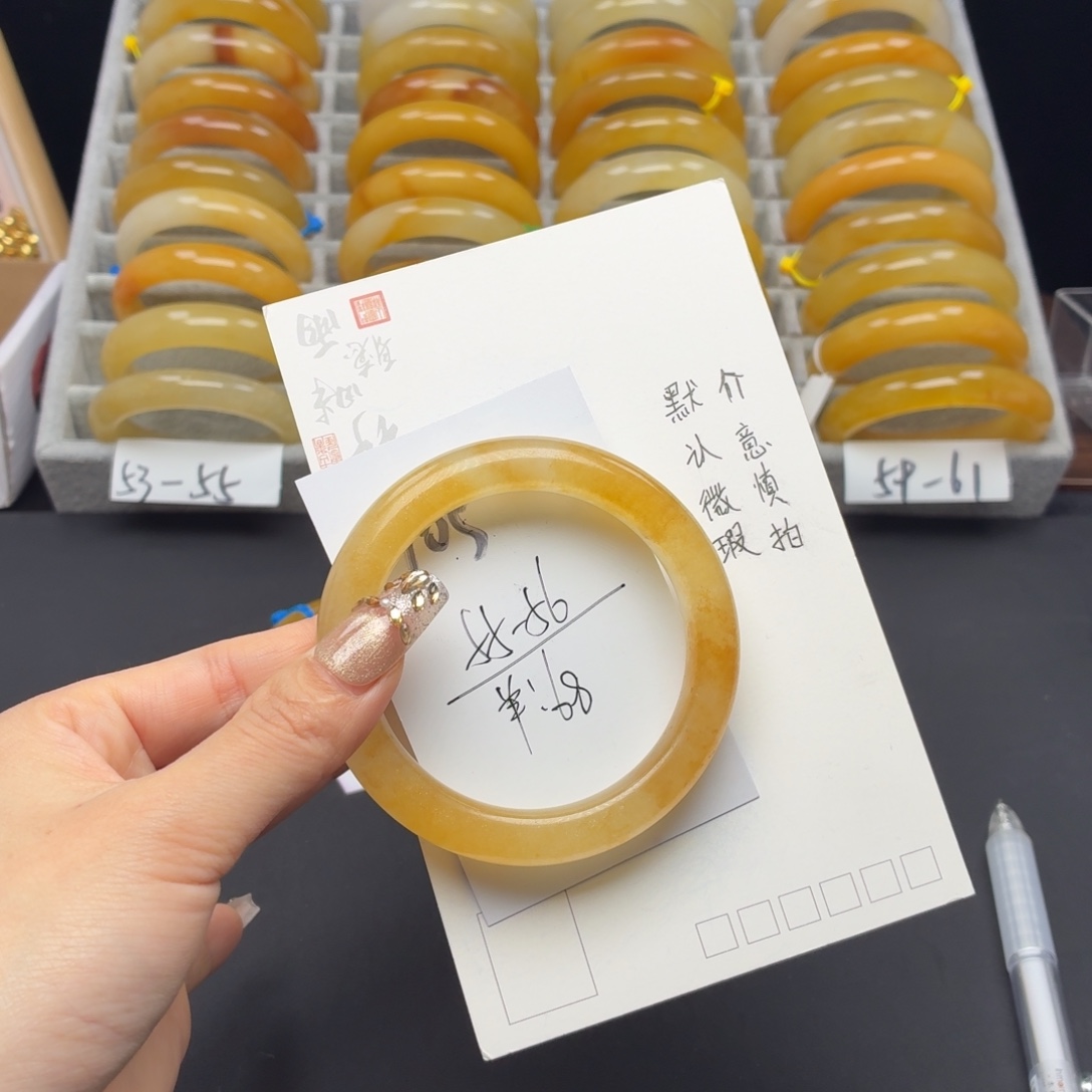 石英质玉未镶嵌手镯105
