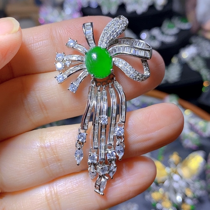 翡翠戒指银S925镶嵌天然翡翠