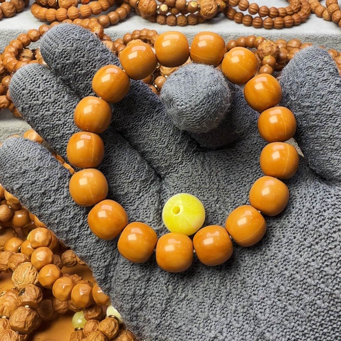 猴头核桃手串老型加舍得加全金星