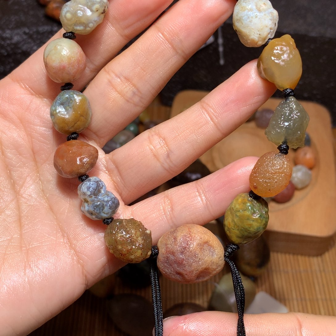 未镶嵌玛瑙/玉髓珠宝半成品