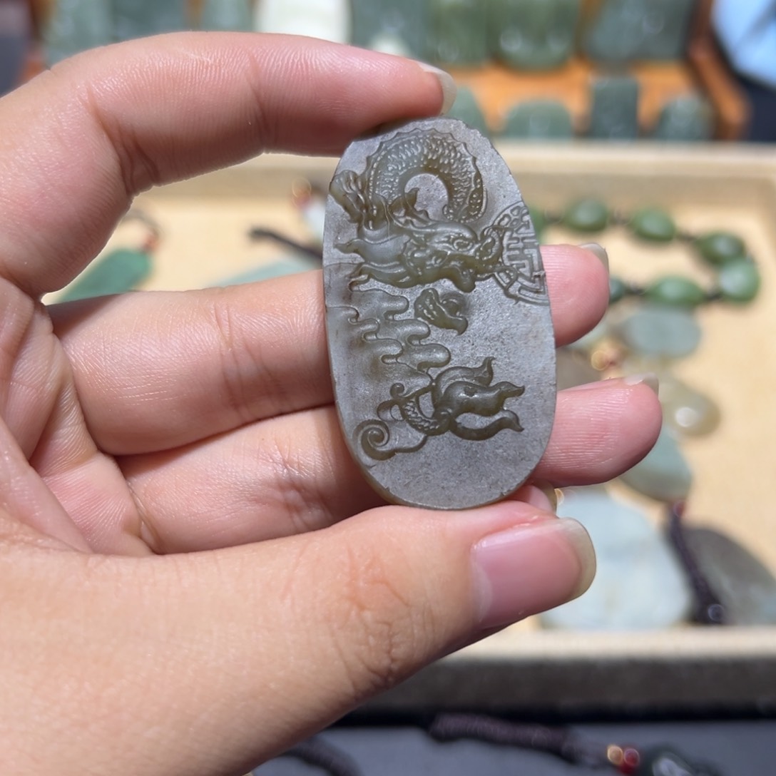和田玉（糖玉）未镶嵌颈饰福**安