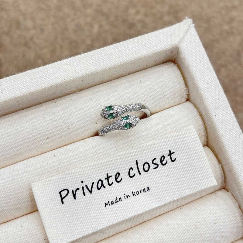 【新年福利】绿眼灵蛇戒指048