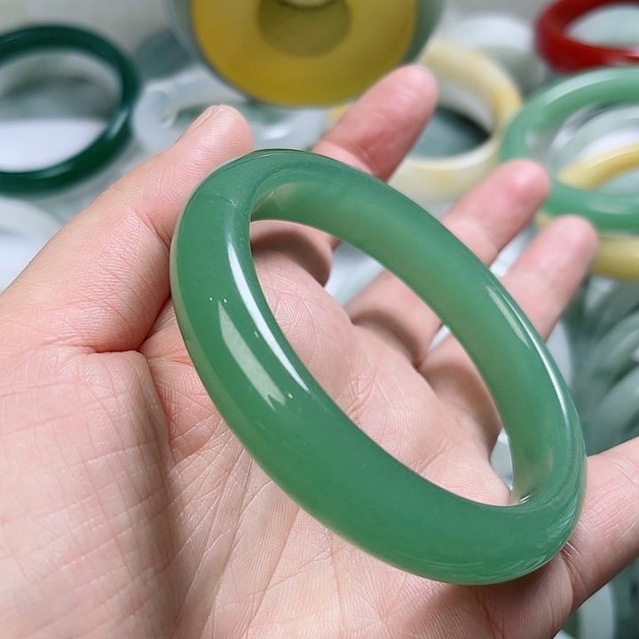 东陵石手镯未镶嵌໑****