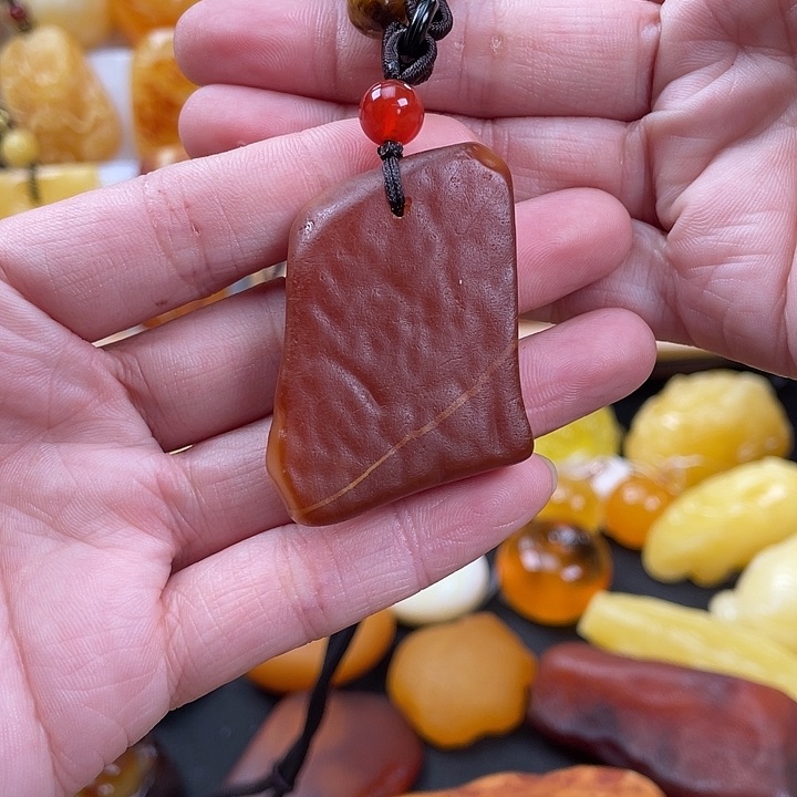 蜜蜡项链未镶嵌13.1克