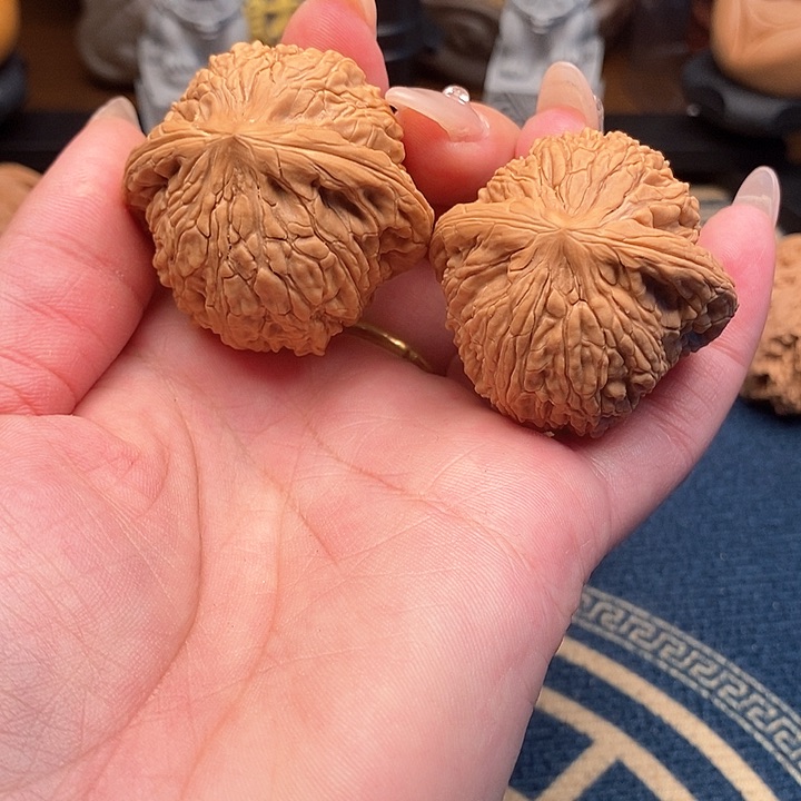 文玩核桃吊坠泥鳅背41