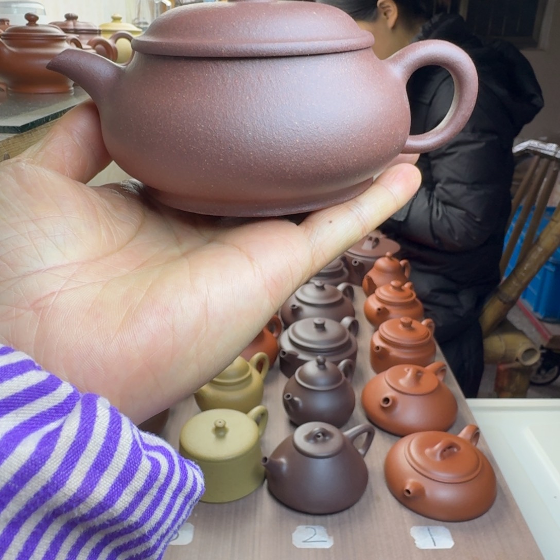 总***长紫砂茶壶容量230cc