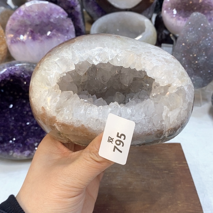 水晶大型摆件（非配饰）未镶嵌