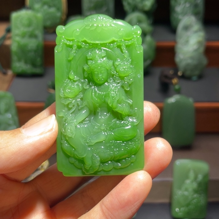 和田玉挂件未镶嵌