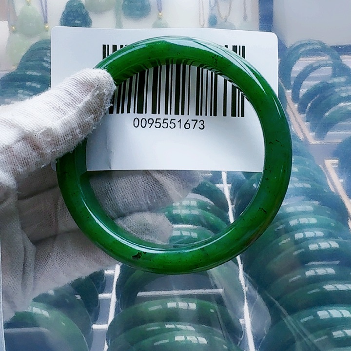 和田玉（碧玉）手镯未镶嵌60