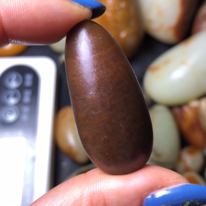 和田玉未镶嵌珠宝奇石