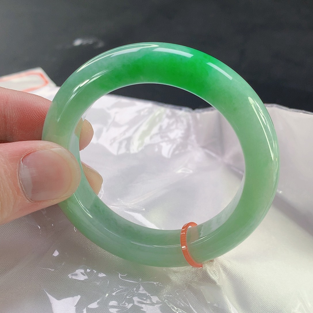 翡翠手镯未镶嵌005缅甸天然翡翠A货