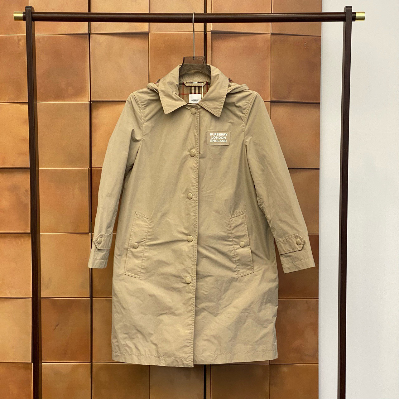 99新 BURBERRY/博柏利 卡其色格纹标语logo风衣/uk4码/99新/31058