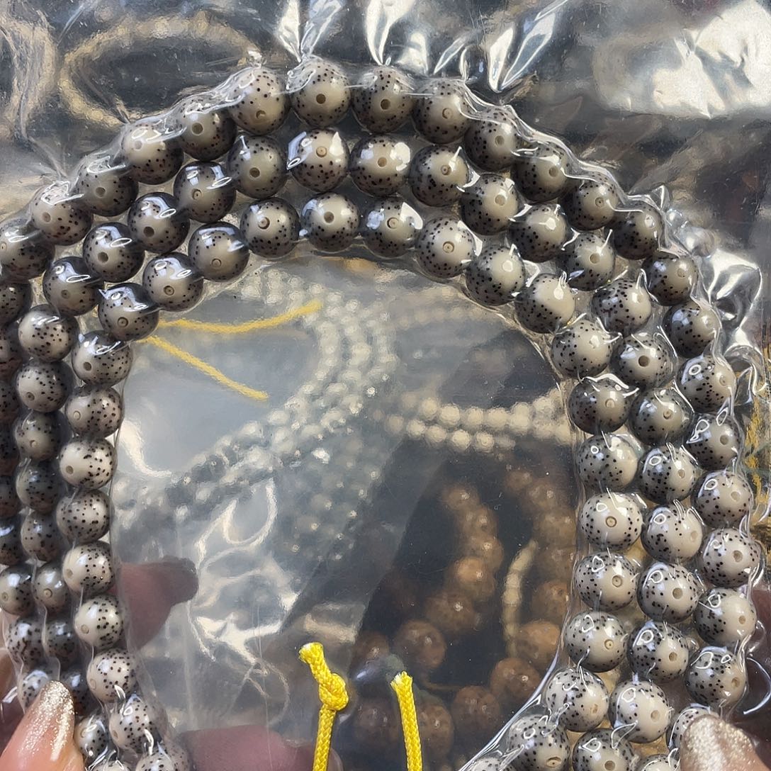 吊坠星月菩提石玉料糯冰大眼睛圆珠尺寸9