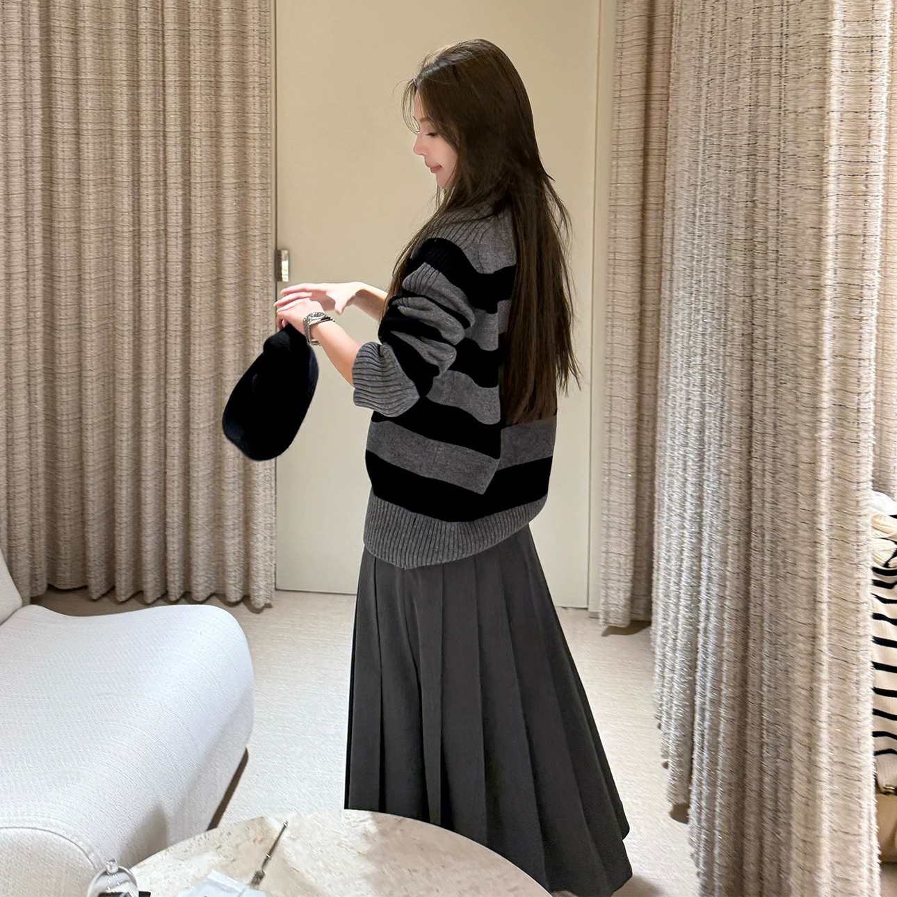 永远的鬼马少女 百褶裙 加长版长裙简约高腰通勤灰色纯色