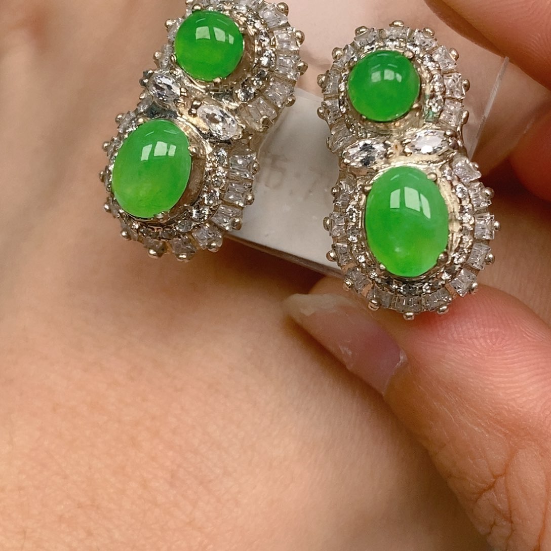 翡翠戒指未镶嵌翡翠