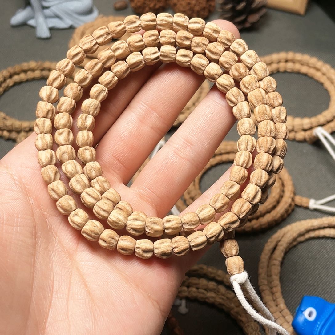 柏香籽/百香籽吊坠